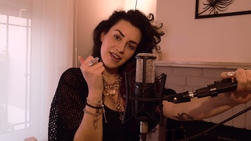 Spatarini ft Katia Moscovich - Through the Noise (Official Video)