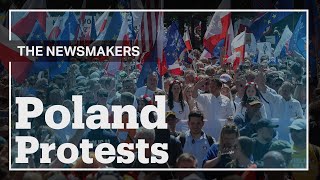 Does Poland&#39;s protests show that public opinion shifting to the left?