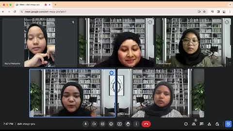 SCCA1013 INTRODUCTION TO COMMUNICATION - GROUP ASSIGNMENT 2 (PANEL DISCUSSION)