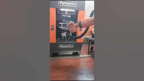 Endüstriyel Robot Kolu İş Başında -  Industrial Robot Arm in Action