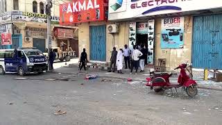 Mogadishu's biggest market hit by deadly blasts | REUTERS