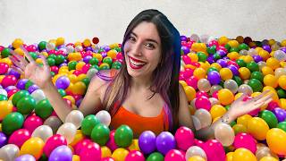 LLENÉ MI CASA DE PELOTAS DE COLORES | Lyna Vlogs