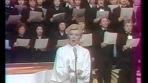 Ave Maria de C.GOUNOD. Jane Rhodes. Choeur de Radi...
