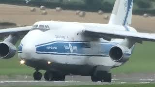 Volga-Dnepr An-124 landing Prestwick Airport [4K/UHD]