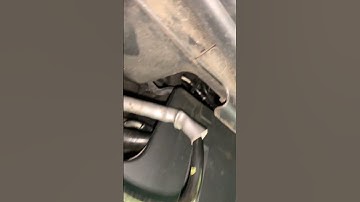 2011 Range Rover Sport TDV6 3.0 Diesel engine noise