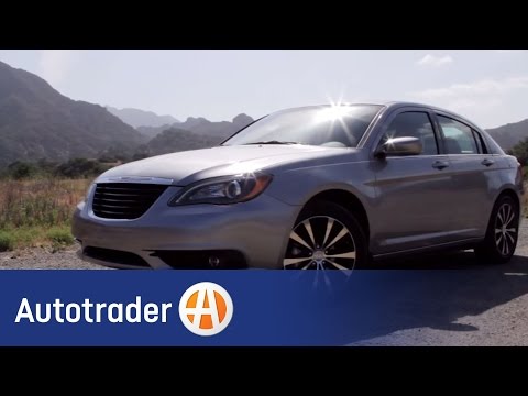 2013-chrysler-200---sedan-|-new-car-review-|-autotrader