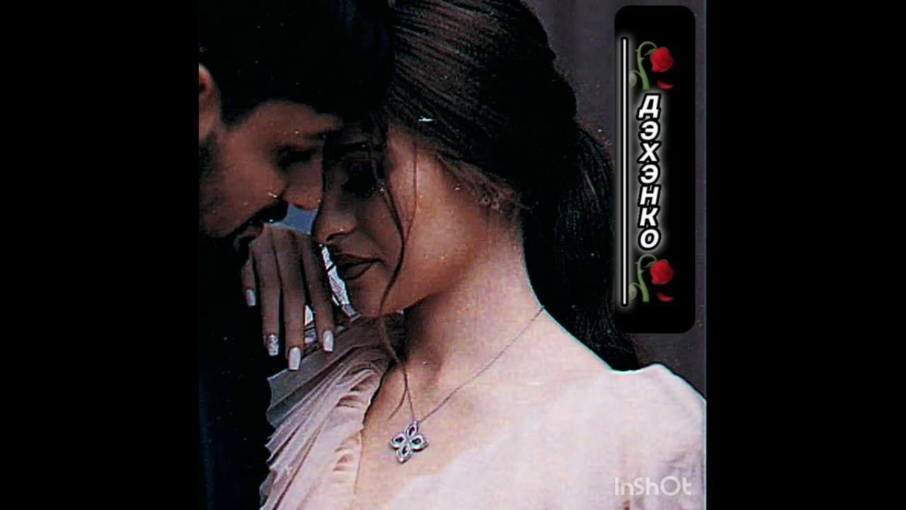 эта девочка поп порядна улыбается так приятно