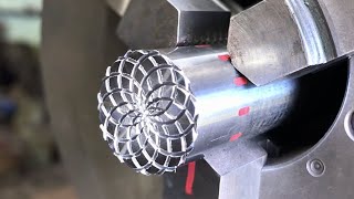 Incredible pattern on the lathe