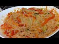 Вкусный и низкокалорийный салат из фунчозы с овощами