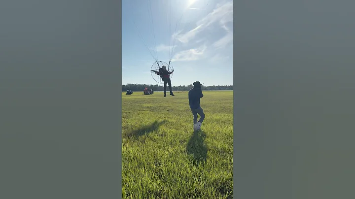 A great Soft landing 🪂😎 #paramotororlando #paramotor  #shorts