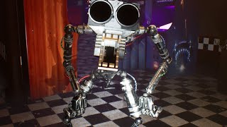 LOOK AWAY FROM THIS ENDOSKELETON AND YOU DIE..