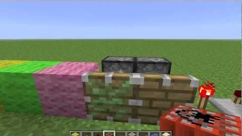 How To Build A Wirless Redstone Transmitter Part One (Basics)