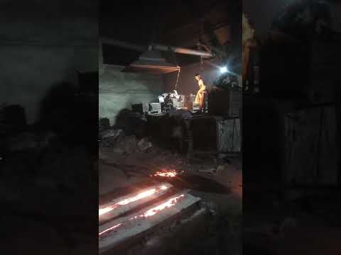 فرن صهر حديد