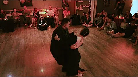 Cynthia Palacios & Sebastin Bolivar dance Anbal Troilo's Cachirulo
