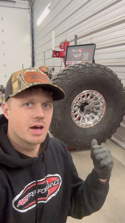 How Hard Is It To Balance 42 Inch Tires on Beadlocks? #automobile #truck #offroad #4x4