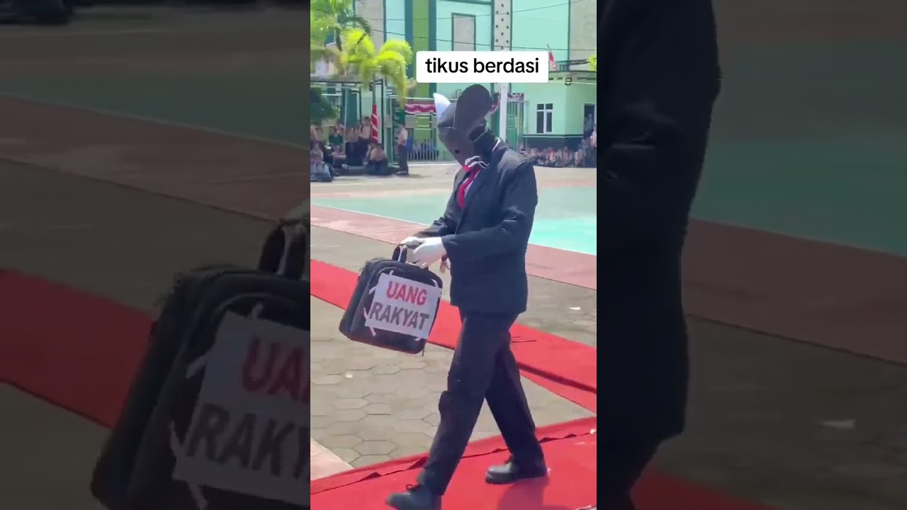 karnaval HUT RI KE 80, TIKUS BERDASI 