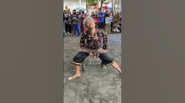 Kesurupan Jathilan makan dupa #elnagara #jaranan #jathilan #jatilan #kesurupan #shorts #short #fyp