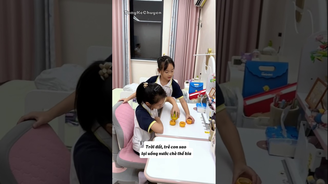 cô bé sáng tạo vỏ trái cam thành bộ ấm chén #shorts - youtube