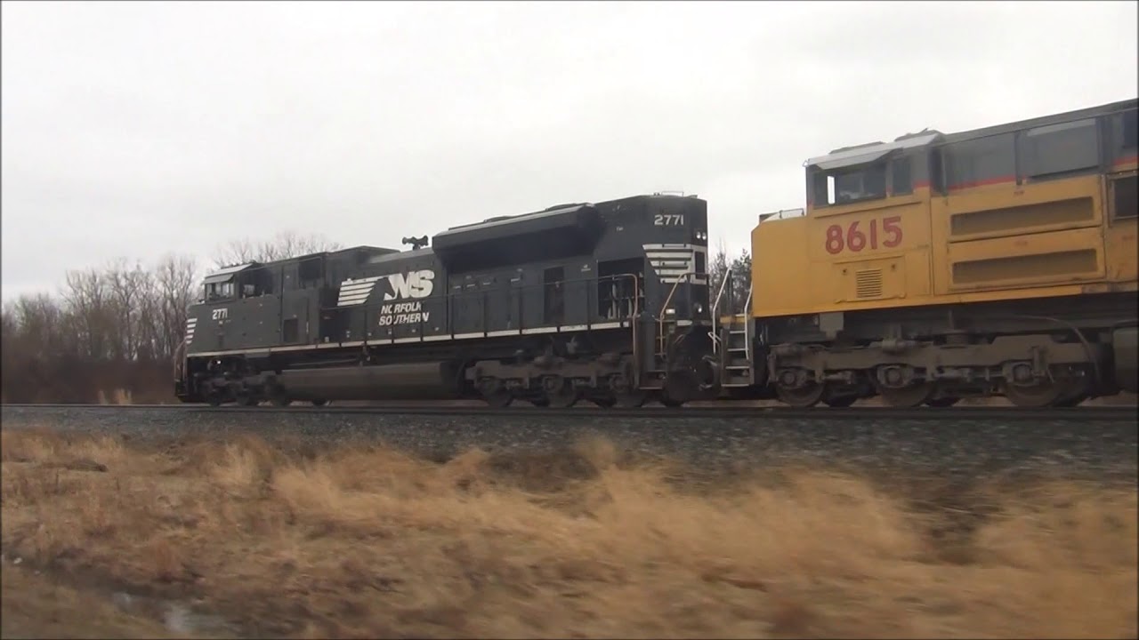 bnsf 5729 Chasing a Pair of SD70M Locomotives