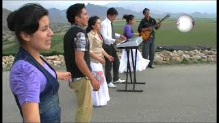 Video thumbnail of "GRACIAS SEÑOR (HUAYNO)-M.A.A. "El Manto de la Unción" -Chiclayo"