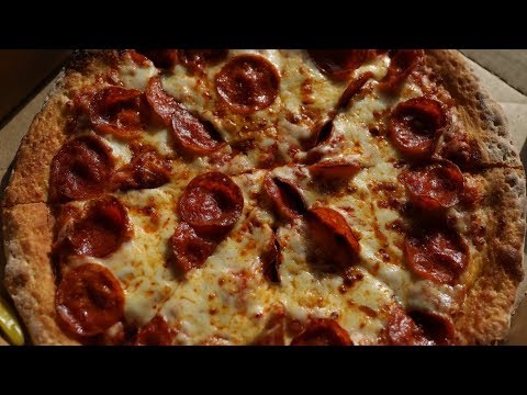 Video: Apakah papa john's pizza berubah?