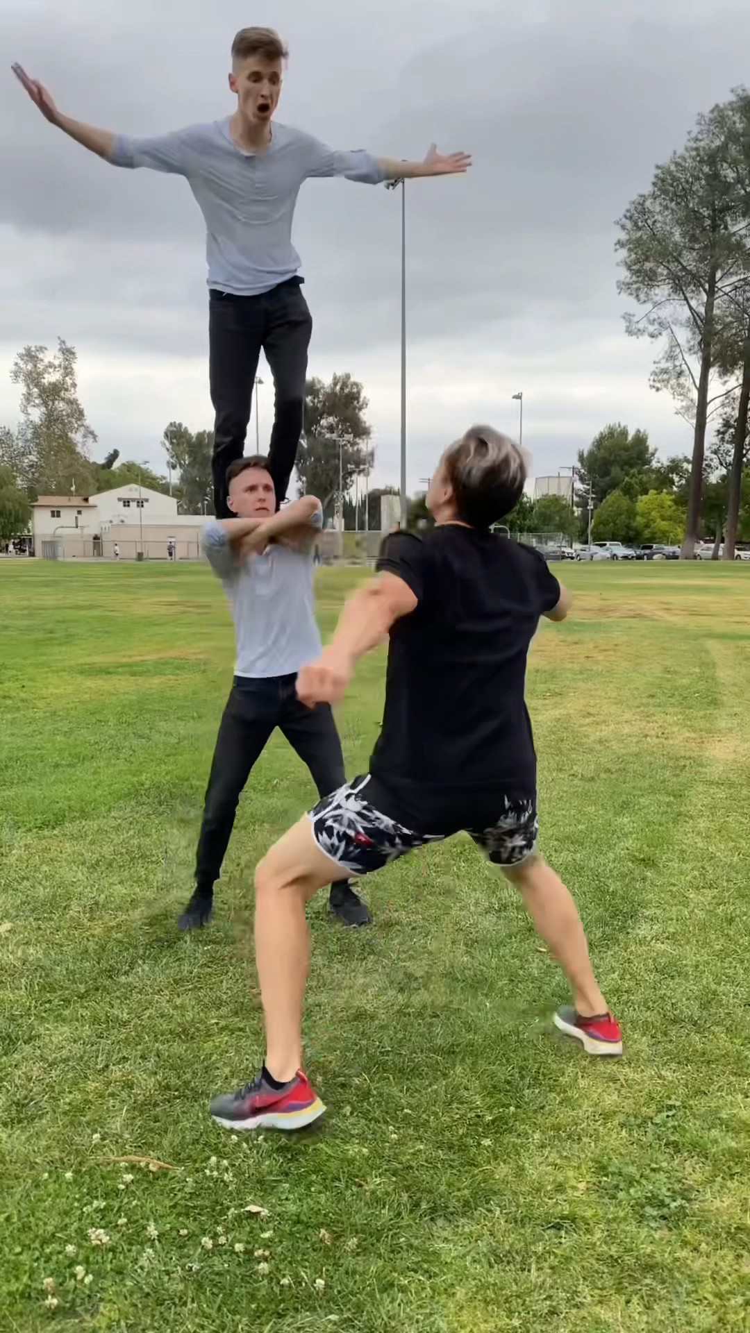Twins vs. BUFF guy ?? Wait for it… ?