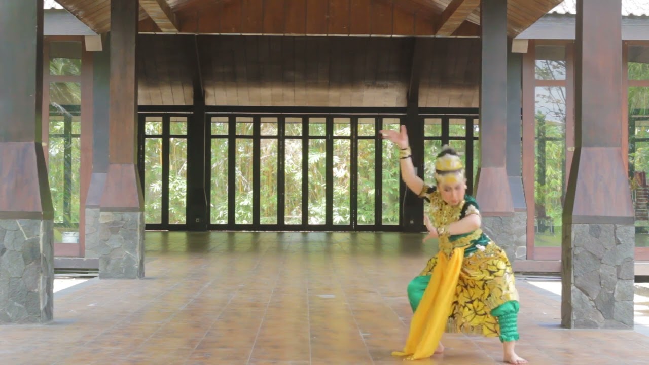 ZAVEERA KIRANA ALDRIAN - SRIKANDI MUSTAKAWENI (SURYA MEDAL PUTERA WIRAHMA)