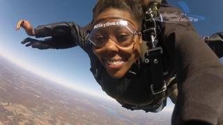Skydive Baltimore - Brianna's 1st Jump