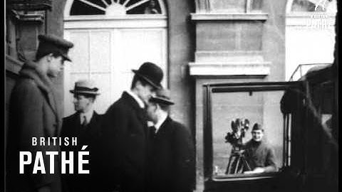 British Statesmen With French And Americans (1919)