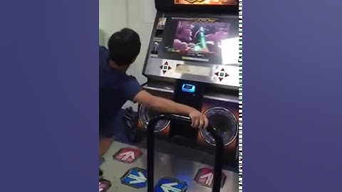 Me failing at DDR X LOL