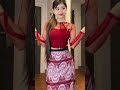 အနီရောင်ဆေးခြယ်တဲ့နှင်းဆီ🌹 #myanmar #beauty #trending #burmese z#burma #burmesebeautifulgirls