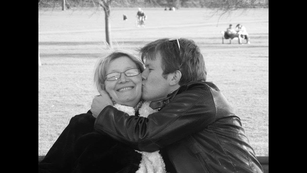 Sharon deel haar spesiale getuienis met ons