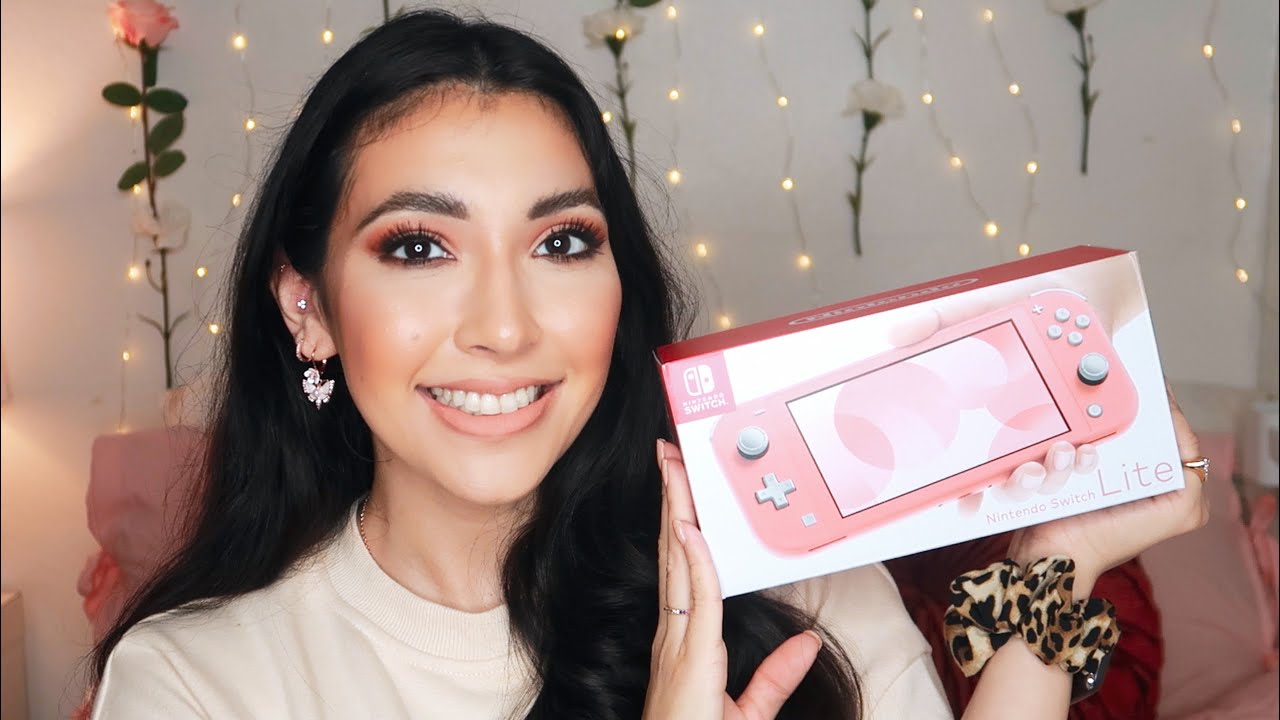 NINTENDO SWITCH LITE UNBOXING + ACCESSORIES *coral*