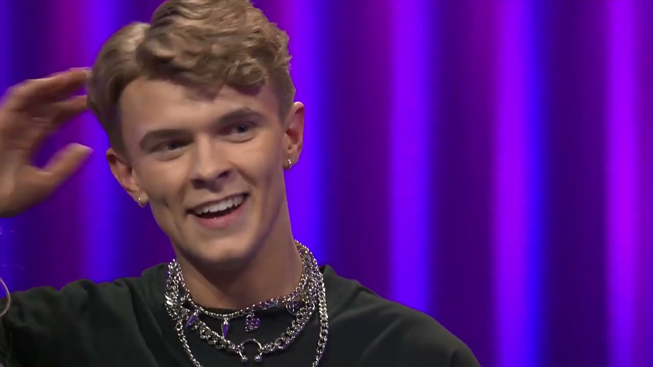 Här chockas hela publiken av Theo Haraldssons oväntade akrobatik på…  | Let’s Dance | TV4 & TV4 Play