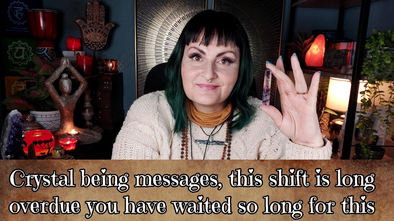 Crystal being messages, for the 1 percent who are the light workers -  tarot reading