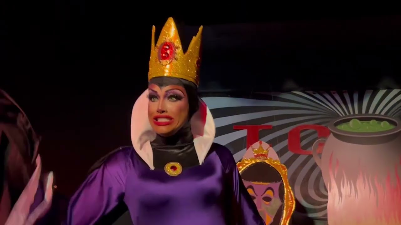Tyra Minaj & Aïnara Lux Dior :: Evil Queen :: 