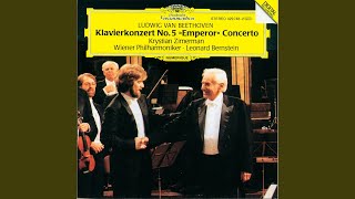 Video voorbeeld van "Krystian Zimerman - Beethoven: Piano Concerto No. 5 in E-Flat Major, Op. 73 "Emperor" - III. Rondo. Allegro ma non..."
