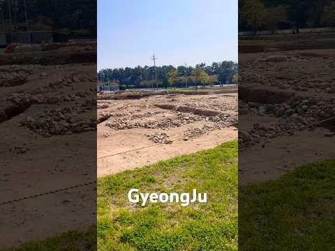They’re Still Excavating This 1,000-Year-Old Royal Tomb Site 🇰🇷