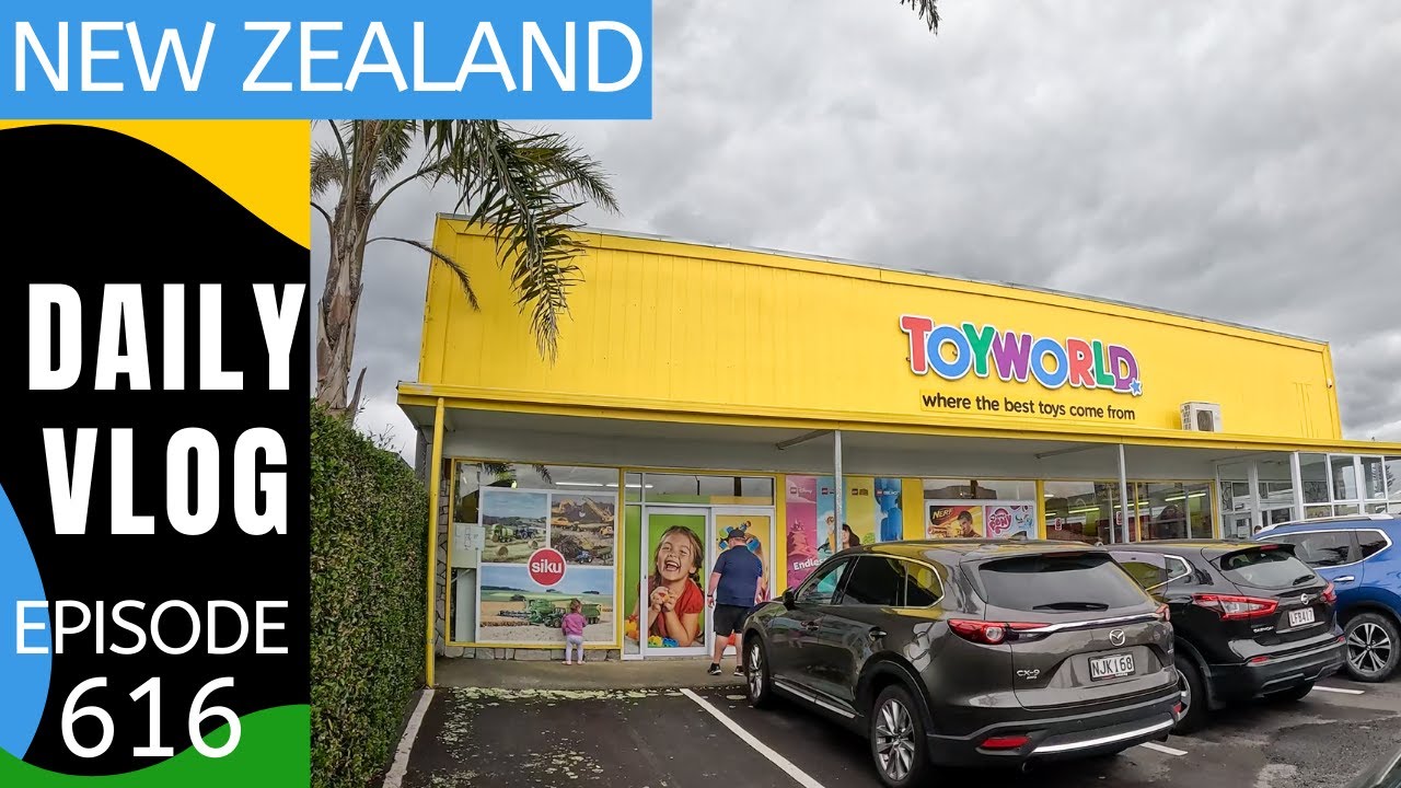 A trip to Toyworld in New Plymouth [Life in New Zealand Daily Vlog 616