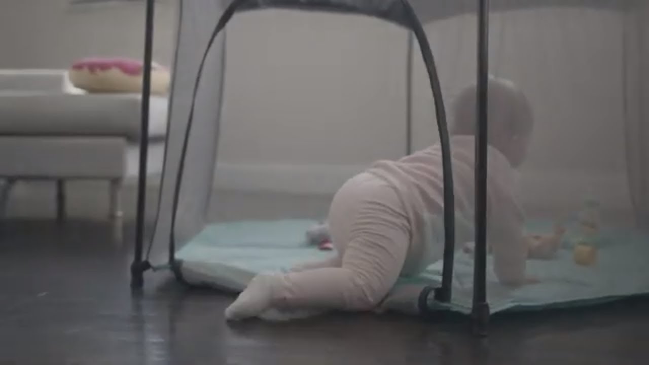 babyseater portable playpen