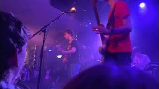 Download lagu Alfie Templeman - 3D Feelings (Live at Brudenell 04/03/2022) HDR