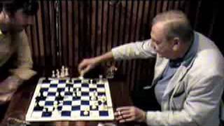 Björn playing chess with Walter Sear