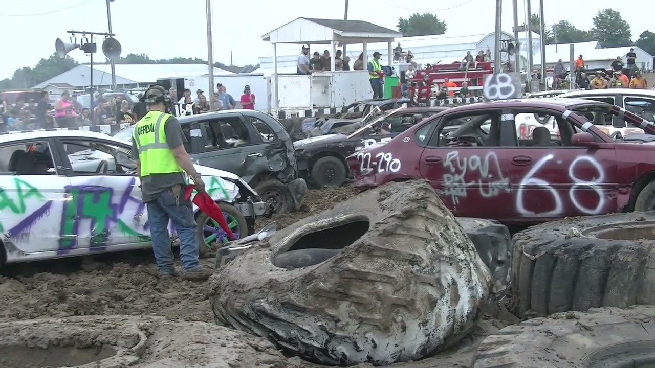 ALEDO ILLINOIS COMPACT/MINIVAN DEMOLITION DERBY YouTube