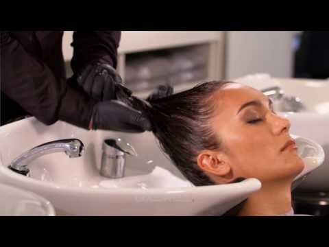 Video: Hair Keemiline Juuste Sirgendamine: Plussid Ja Miinused