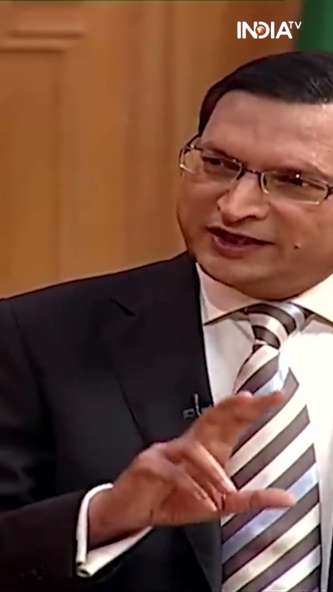 #cmyogi मुसलमानों को घर वापसी करवाएंगे? #cmyogiinaapkiadalat #aapkiadalat #rajatsharma #indiatv