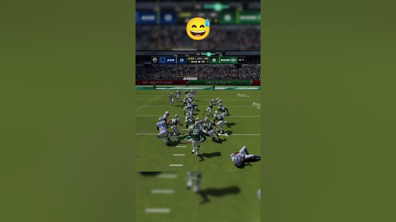 Perfekt QB Interception With His Head!? madden24 shorts YouTube