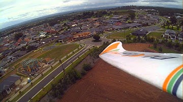 HK Bixler 2 with flaps flight on a very windy day, with gliding