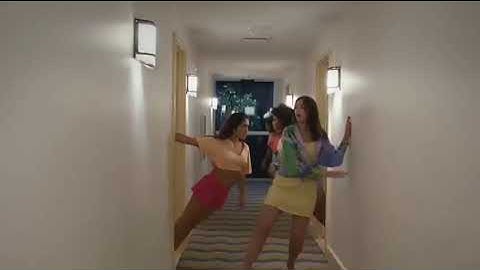 Dua Lipa - New Rules [Official Music Video]