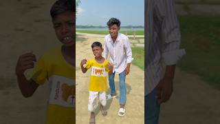 আইসক্রিম খেতে গিয়ে রাজুর টিয়ার কাণ্ড! 😂🦜 #shorts #rajurvideo #funny #viral