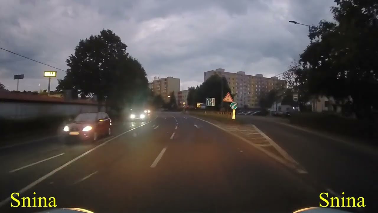 Slovakia. Prešovský kraj. Snina to Humenné. Road I/74. 09.25